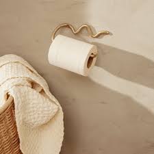 Comment fixer un porte papier toilette ?